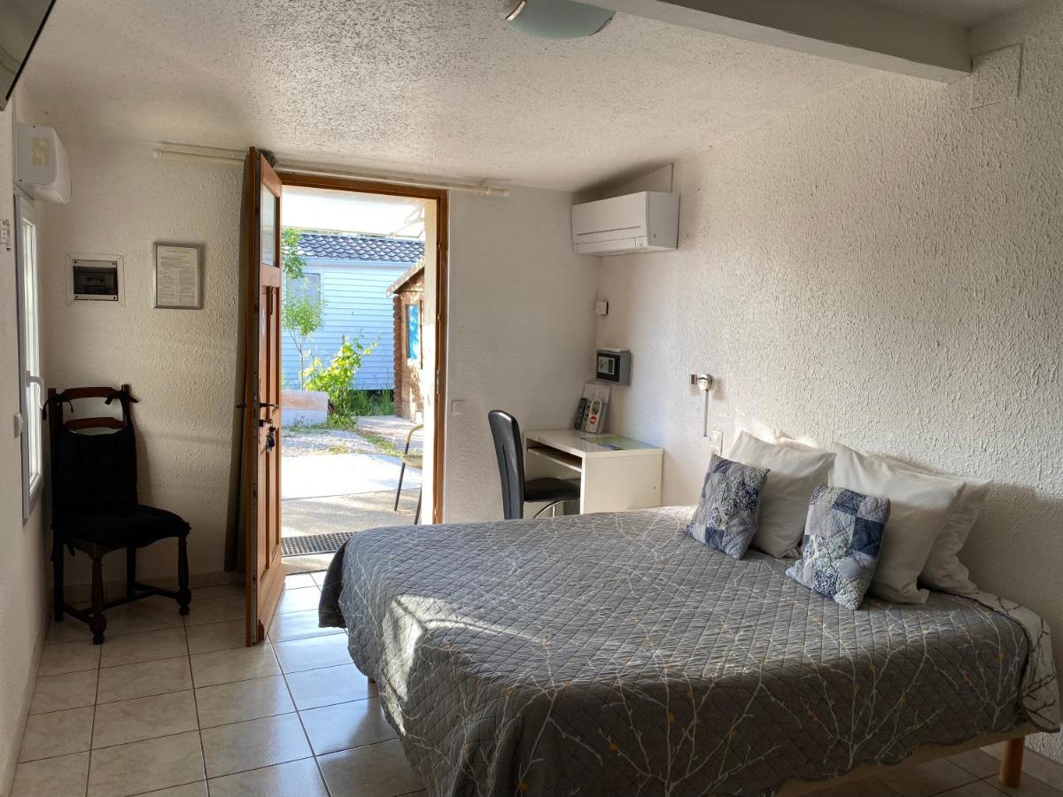 Logis Hotel La Chaumiere Marseillan  Eksteriør billede