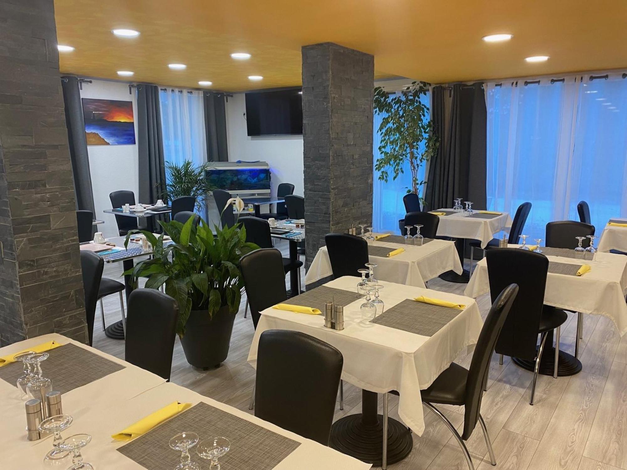 Logis Hotel La Chaumiere Marseillan  Eksteriør billede